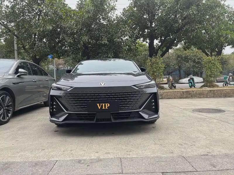 Changan UNI-V