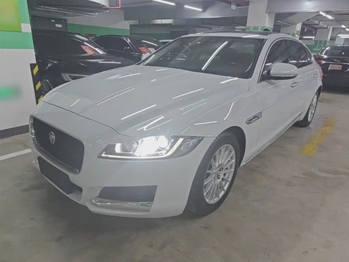 Jaguar XF 2016