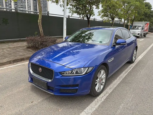 Jaguar XE 2019