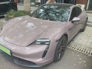 Porsche Taycan 2023