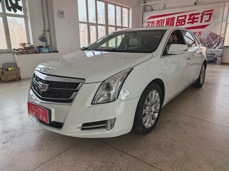 Cadillac XTS