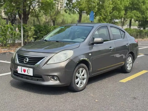 Nissan Sunny 2011