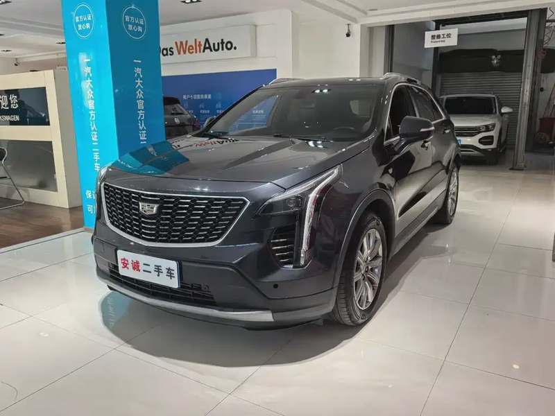 Cadillac XT4