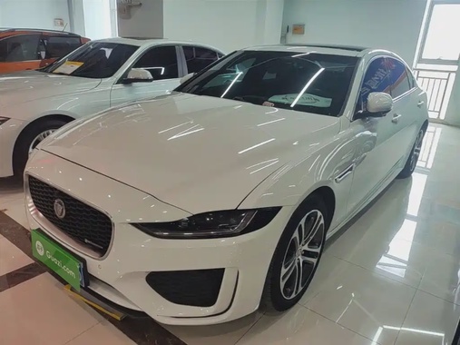 Jaguar XE 2022