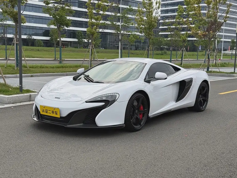 McLaren 650S