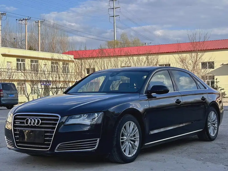 Audi A8