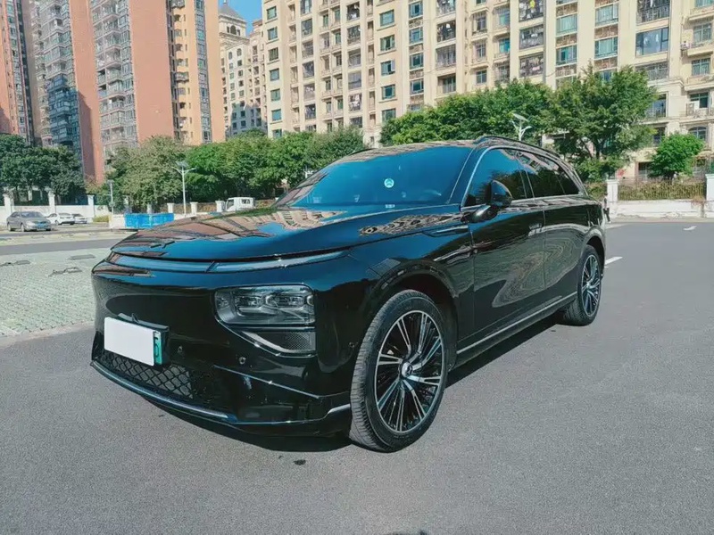 XPeng G9