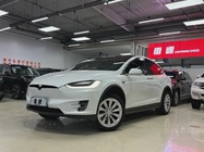Tesla Model X 2018