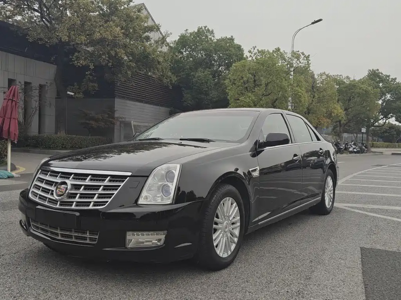 Cadillac SLS