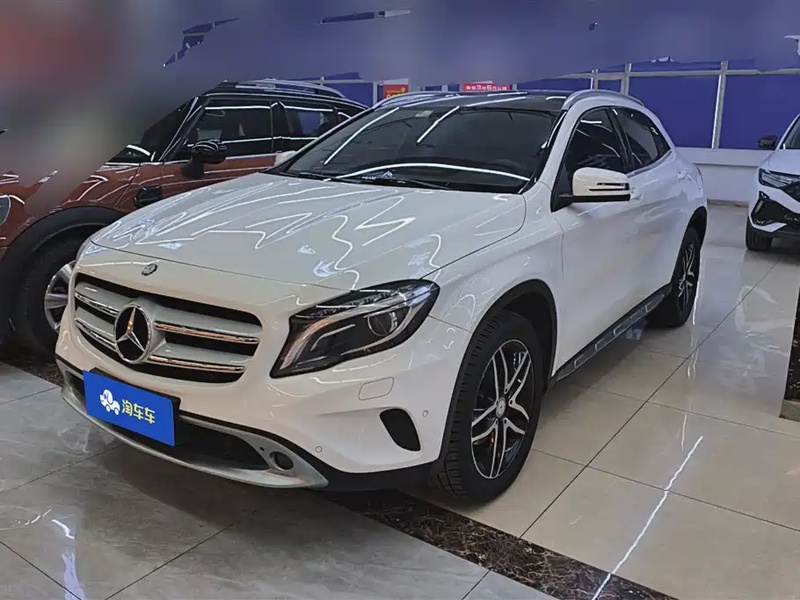 Mercedes-Benz GLA-Class