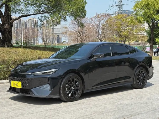 Changan UNI-V 2024