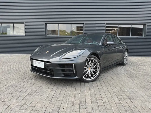 Porsche Panamera 2024