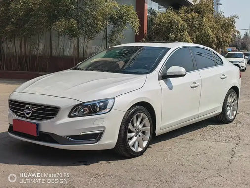 Volvo S60 2015