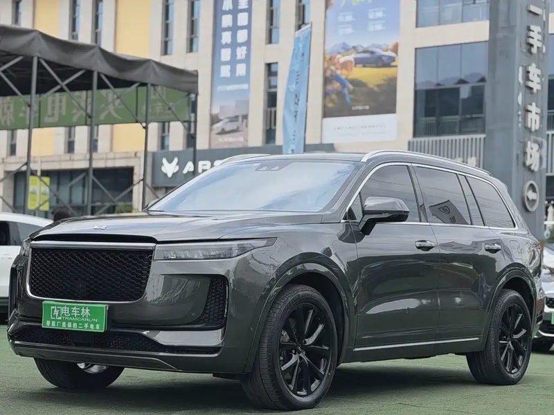Li Auto ONE