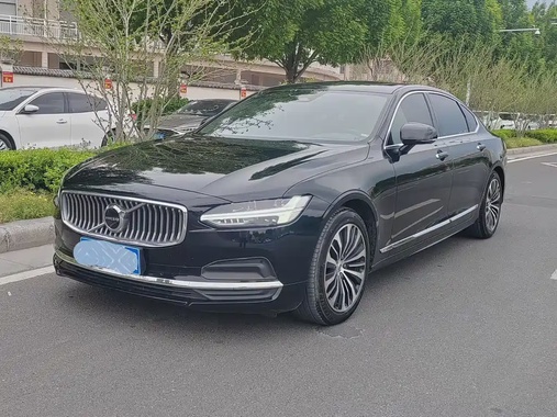 Volvo S90 2023