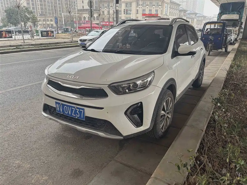 Kia KX1