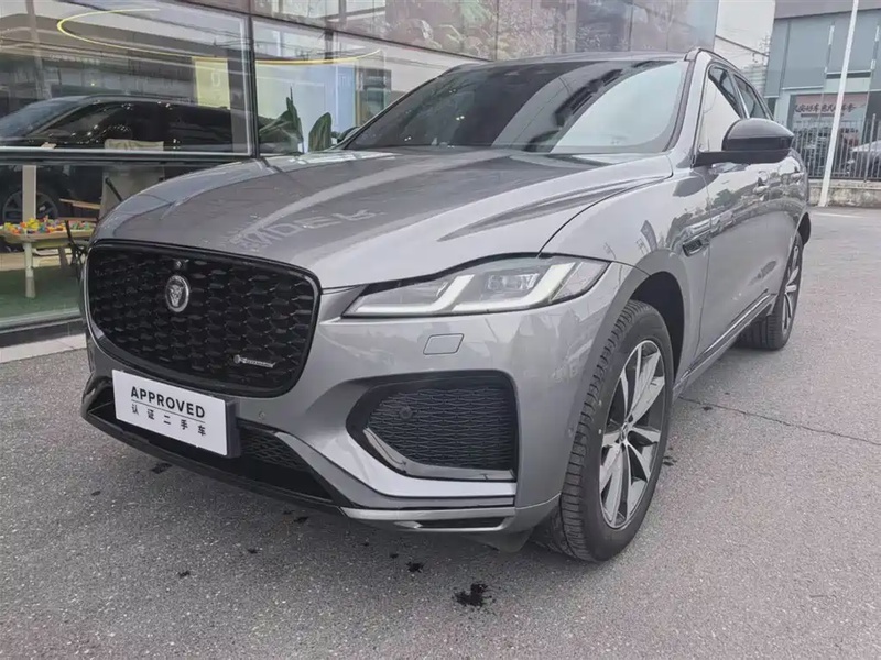 Jaguar F-Pace