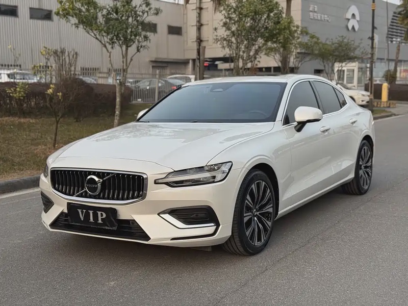 Volvo S60