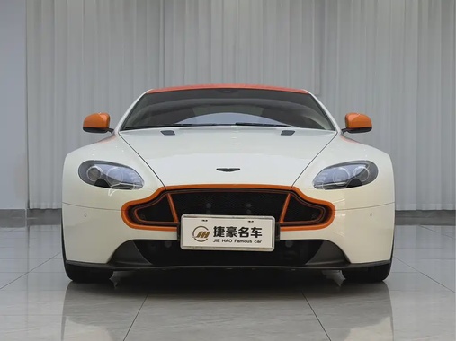 Aston Martin Vantage 2019
