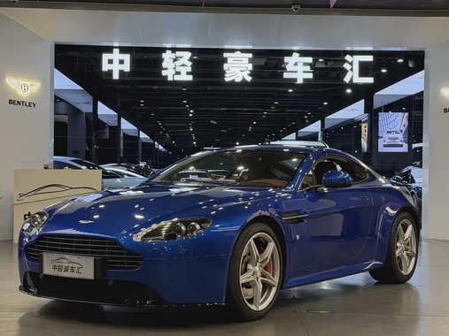 Aston Martin Vantage 2017