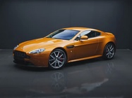 Aston Martin Vantage 2013