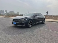 Volkswagen Passat 2023