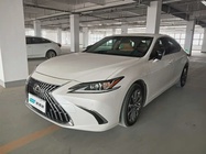 Lexus ES 2023