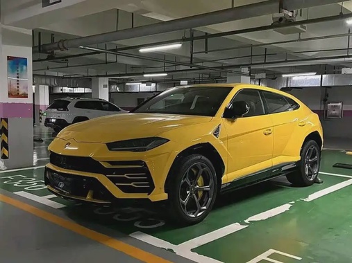 Lamborghini Urus 2019
