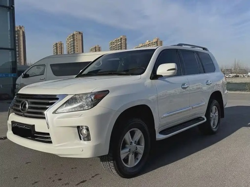 Lexus LX 2013