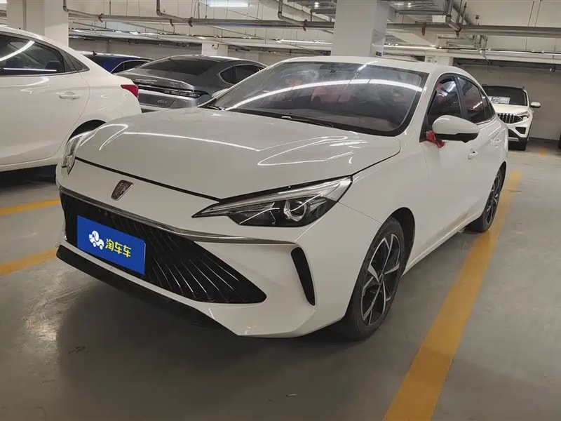 Roewe i5