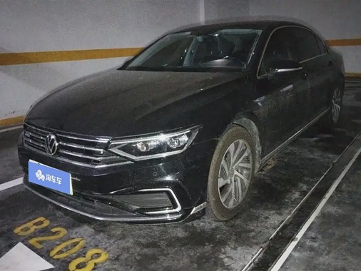 Volkswagen Magotan 2024