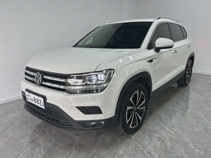 Volkswagen Tharu