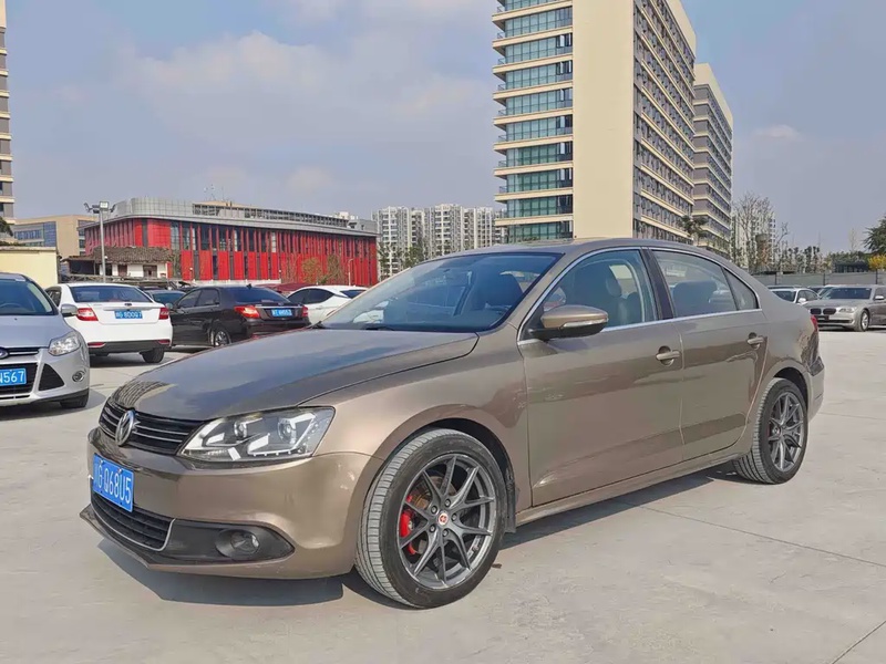 Volkswagen Sagitar