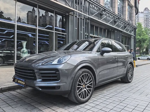 Porsche Cayenne 2022