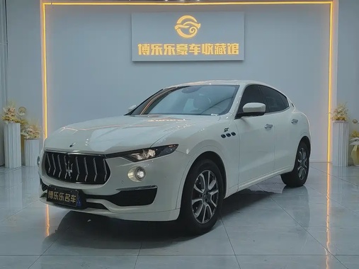 Maserati Levante 2022