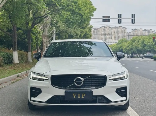 Volvo S60 2021