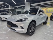 Aston Martin DBX 2022