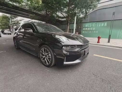 Lynk & Co 03 2021