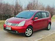 Nissan Livina 2012