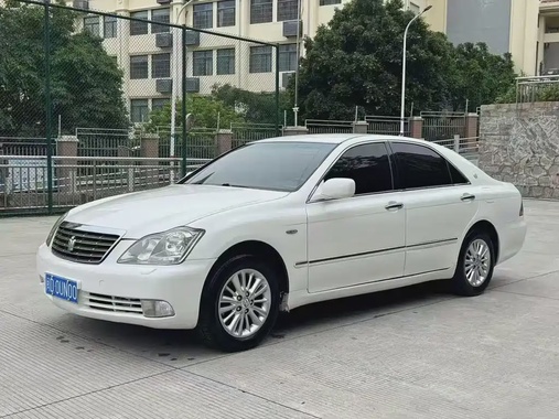 Toyota Crown 2008
