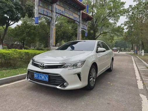Toyota Camry 2017