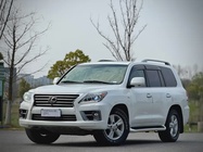 Lexus LX 2012