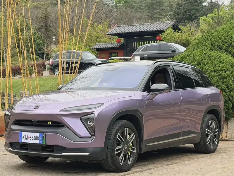 NIO ES6