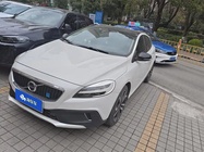 Volvo V40 2017