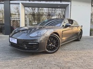 Porsche Panamera 2021