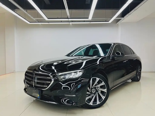 Mercedes-Benz E-Class 2024