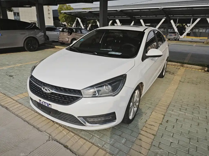 Chery Arrizo 5
