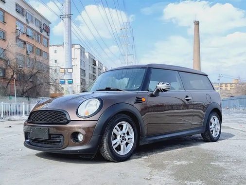 MINI Clubman 2012