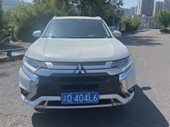 Mitsubishi Outlander 2023