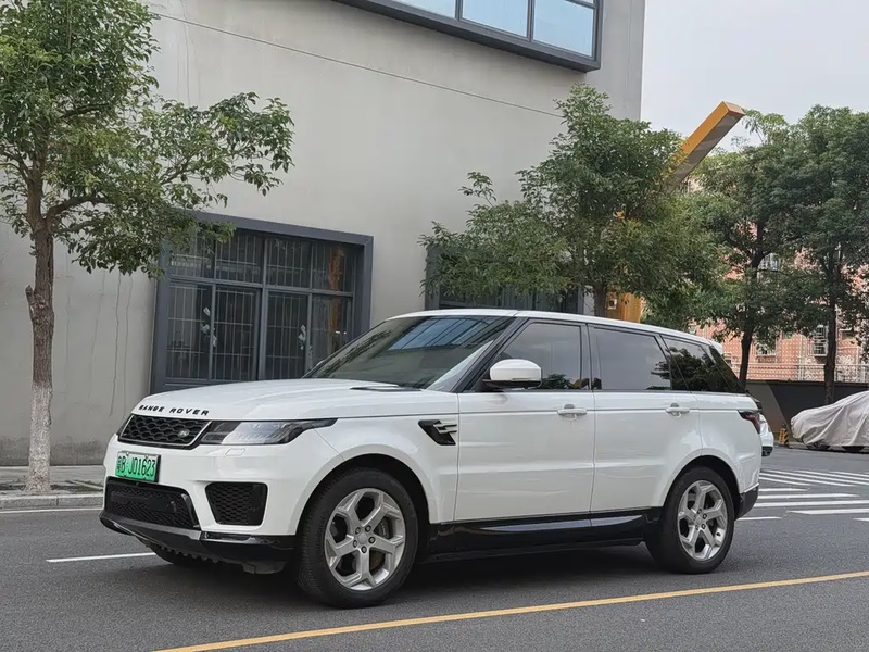 Land Rover Sport